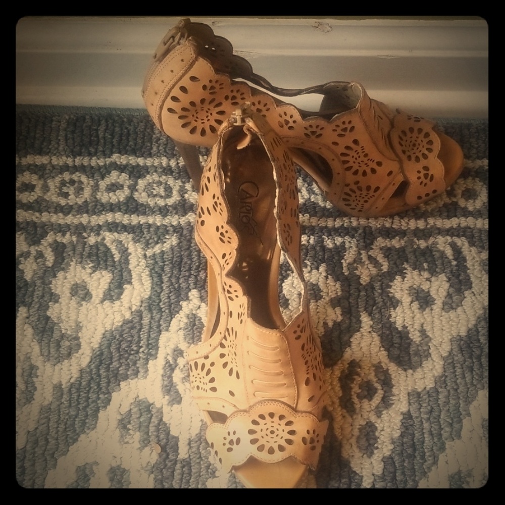 Carlos Santana Bootie